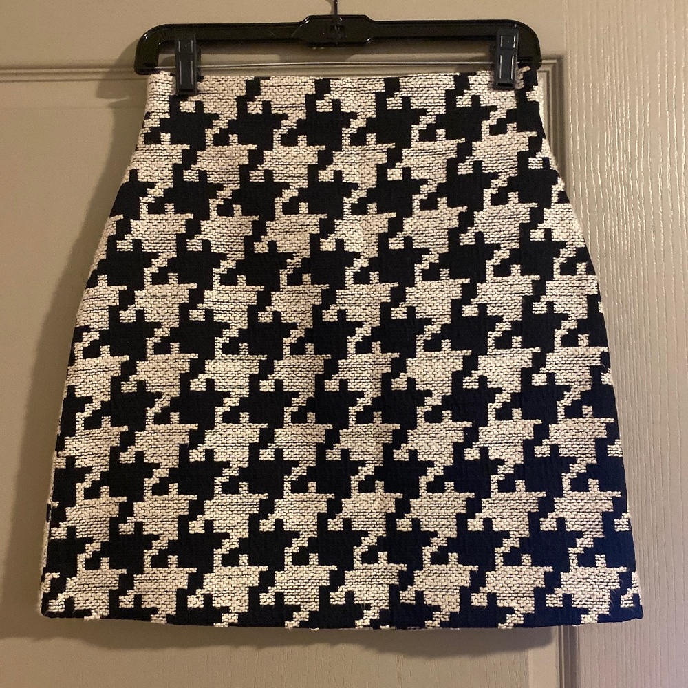 H&M Houndstooth A line skirt